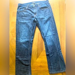 Men’s Banana Republic Medium-Dark Wash Straight Jeans (short)